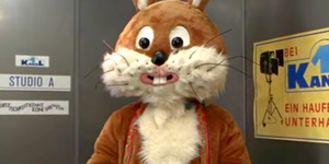 V3 moviebreak special   volle mo hre   wir zeigen euch wo der hase la uft  kein pardon glu ckshase hape kerkeling 