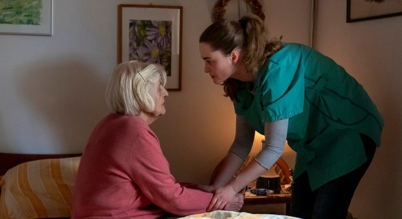 "Home Sweet Home" - Kritik