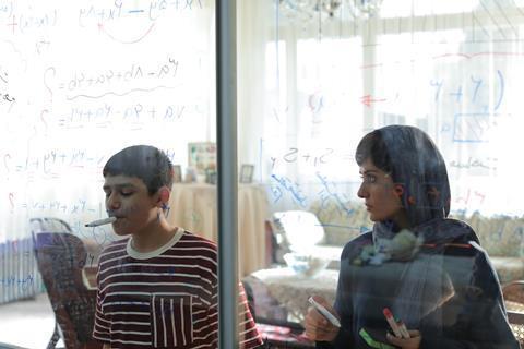 "Woman and Child" - Kritik 