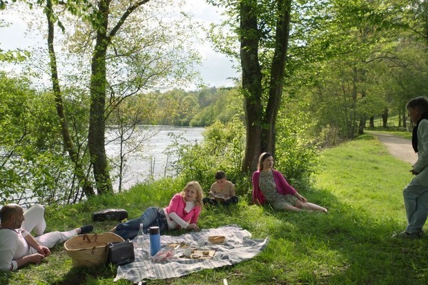 “A Balcony in Limoges” - Kritik 