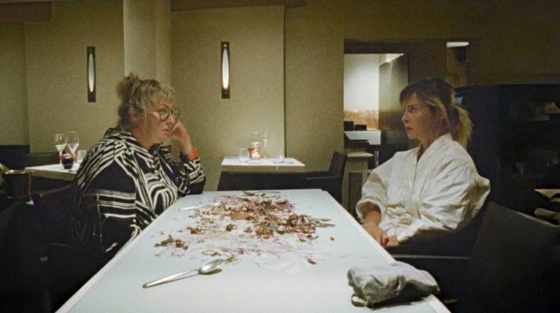 "Donkey Days" - Kritik 