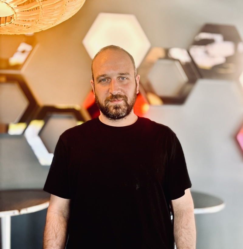 Interview mit Alexandre Koberidze zu “Dry Leaf”