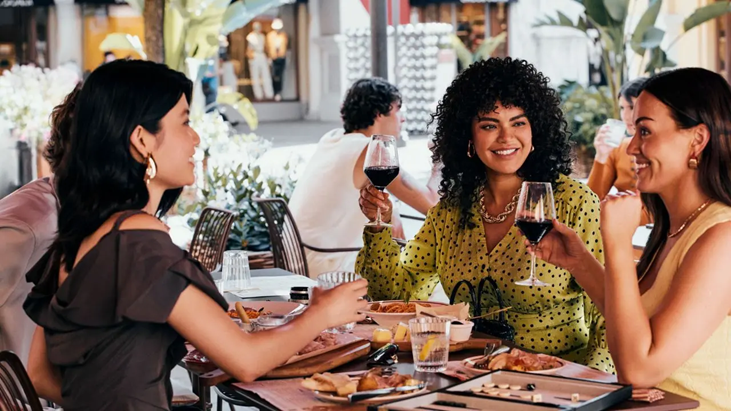 "Songs of Forgotten Trees" - Kritik 