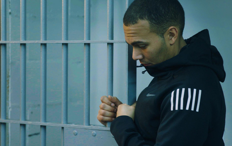 “Conbody vs Everybody” - Kritik 