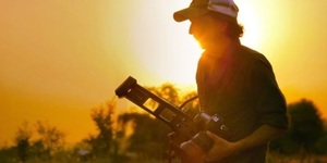 V3 armed only with a camera