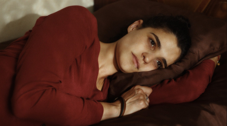 "In A Whisper" - Kritik/Review