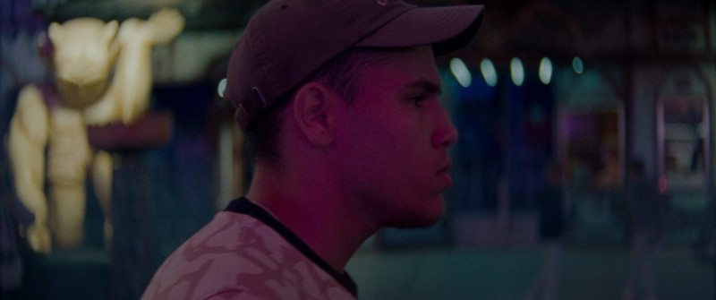 "The lights, they fall" - Kritik/Review