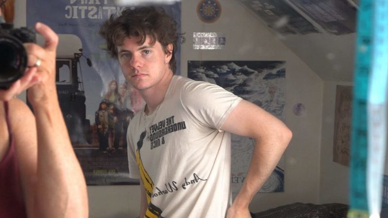 “Adam’s Apple” - Review 