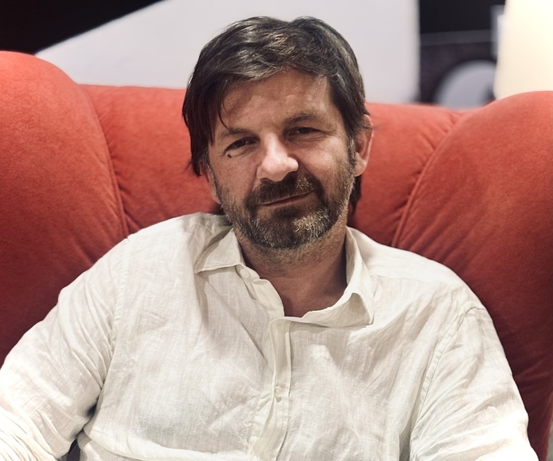 "Rich people watch poor people being poor" - Interview with Visar Morina on "Shame and Money"