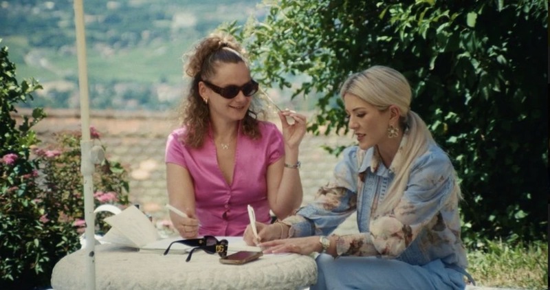 „Small Talk“ - Review