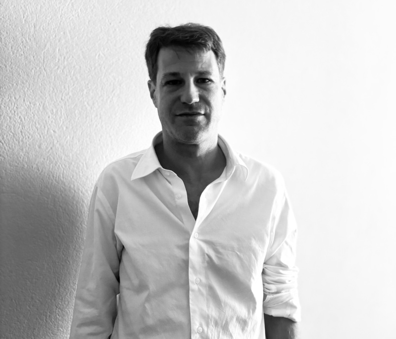 "Ich sehe mich nicht als Teil der deutschen Filmkultur" - Interview mit Nikias Chryssos zu "Bloody Tennis"
