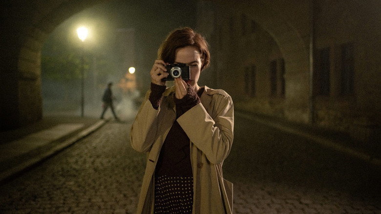 "The Girl with the Leica" - Review/Filmkritik 