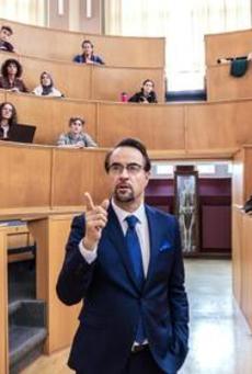 Big mv5bztvlotm5yjktnda2zi00yjbhltg4ogmtytjhztjhogmyzjmzxkeyxkfqcgc . v1 