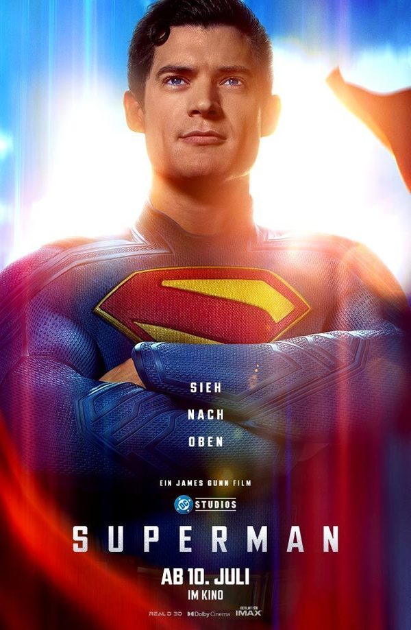 Zum Kinostart von James Gunns "Superman" verlosen wir ein Fan-Paket