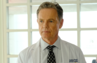 V3 iktmit bruce greenwood